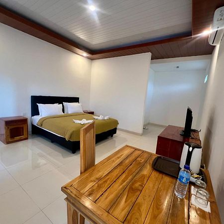 Pohon Purba Resort & Restaurant Labuhan Pandan Buitenkant foto