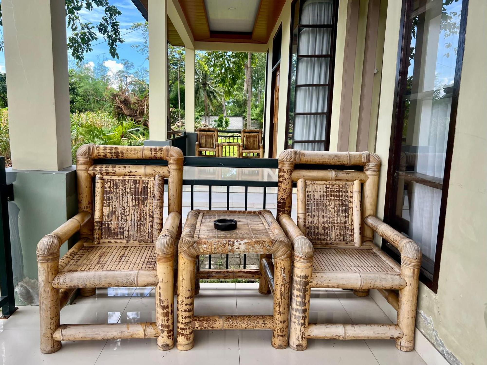 Pohon Purba Resort & Restaurant Labuhan Pandan Buitenkant foto